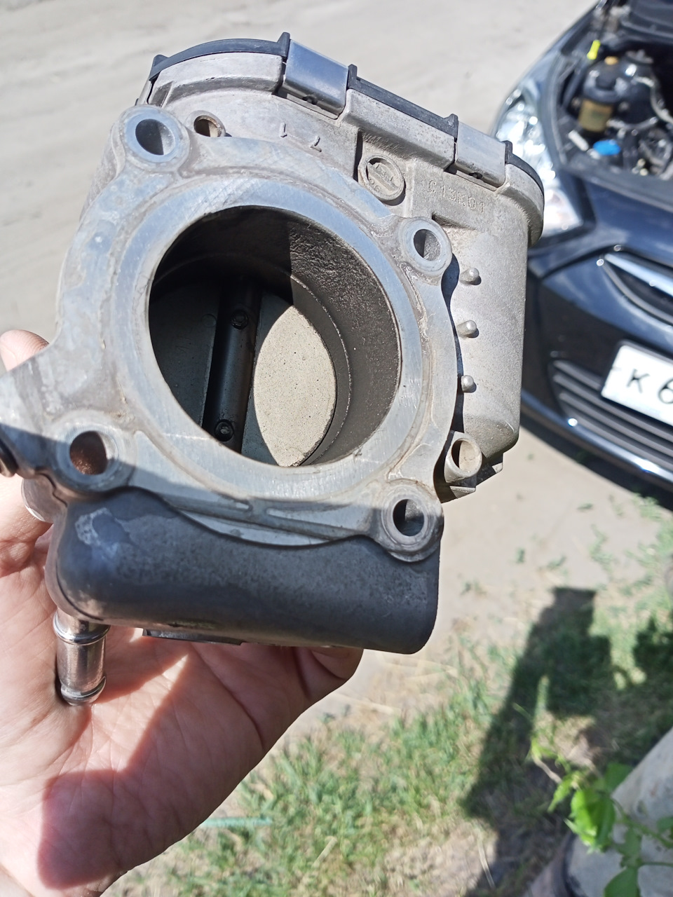 Чистка дроссельной заслонки — Hyundai Solaris, 1,6 л, 2014 года ...