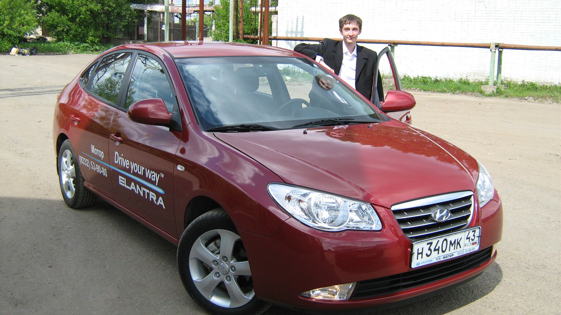 Hyundai elantra drive2