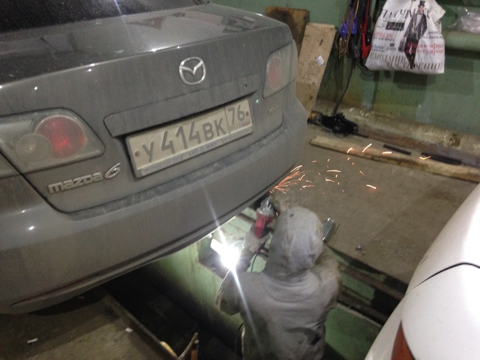 Накладка на выхлопную трубу — Mazda 6 (1G) GG, 1,8 л, 2006 года ...