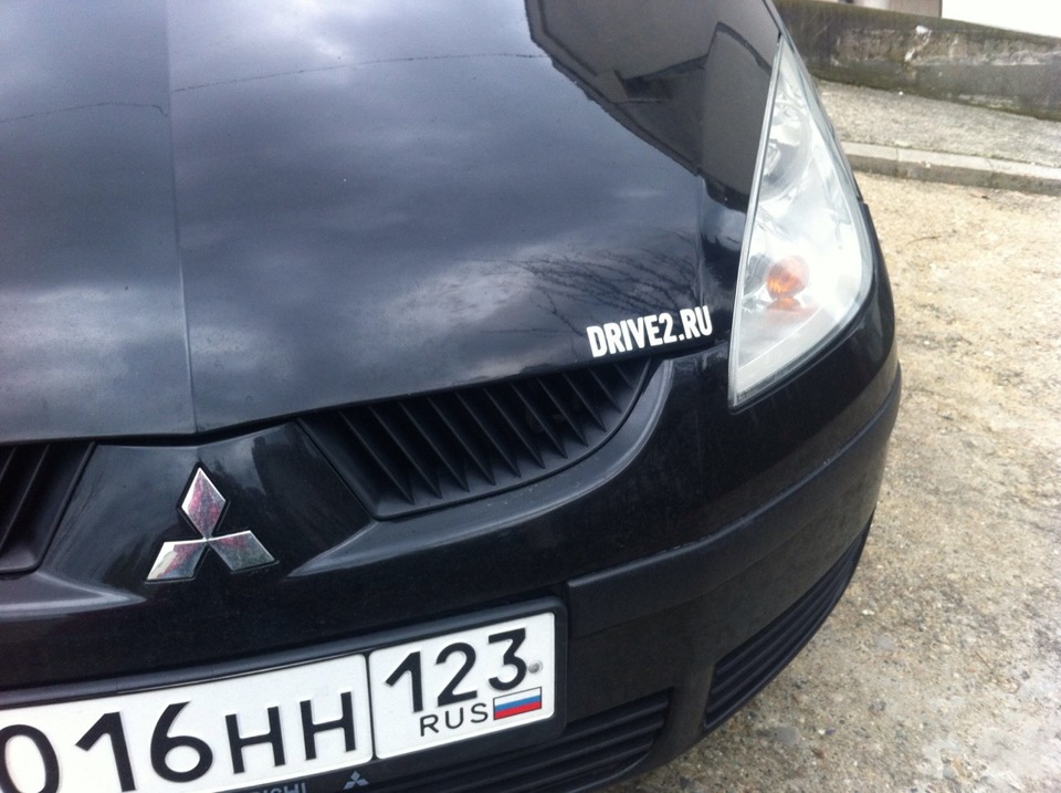 Наклеил наклейку drive2.ru — Mitsubishi Colt VI, 1,3 л, 2006 года ...
