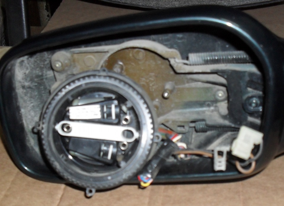 Ремонт наружних зеркал — Audi 100 Avant (C4), 4,2 л, 1992 года | своими ...