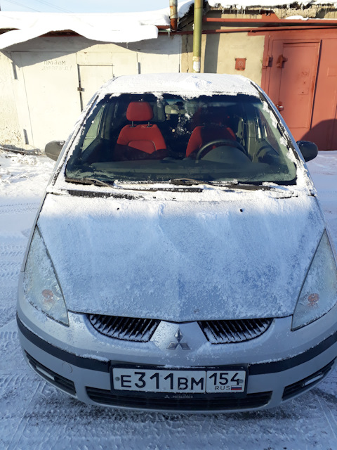 Mitsubishi colt робот