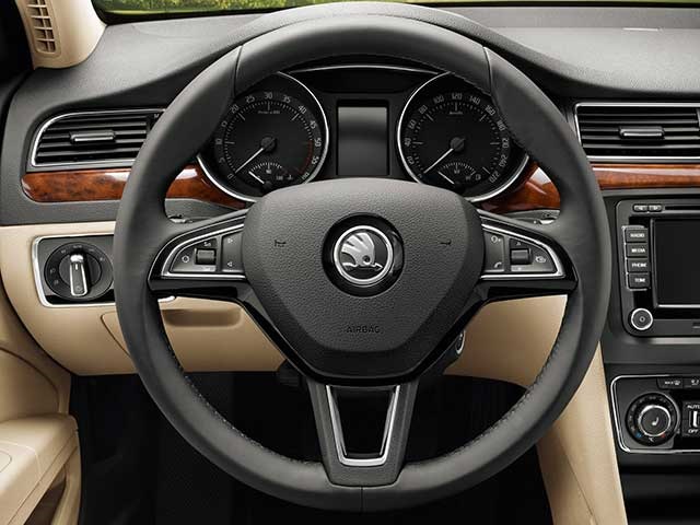 Многофункциональное рулевое колесо Skoda Octavia A7/SuperB — Forcars ...