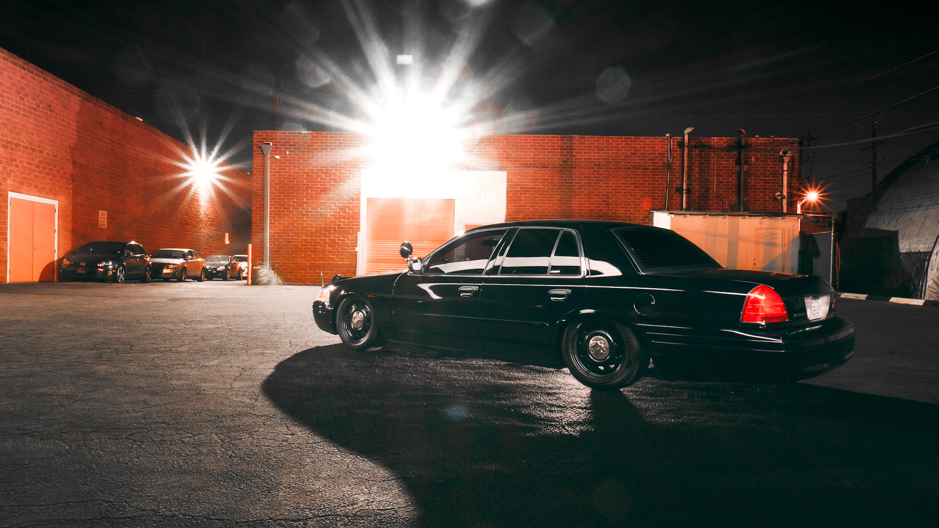 Ford Crown Victoria stance