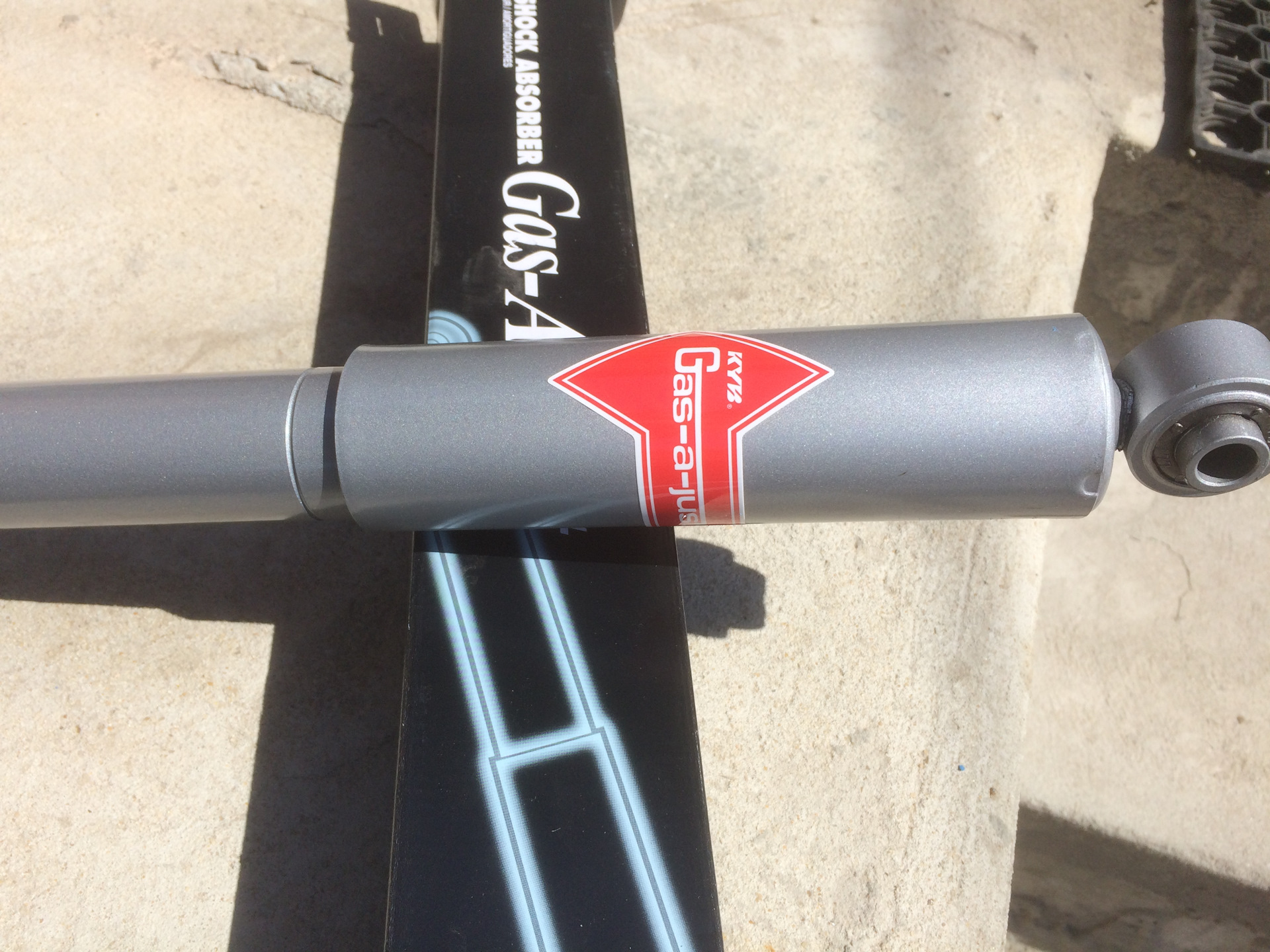 амортизатор задний фольксваген т4. размеры амортизатора заднего т4. амортизаторы т. амортизатор задний фольксваген т4. амортизатор задний vw t4.