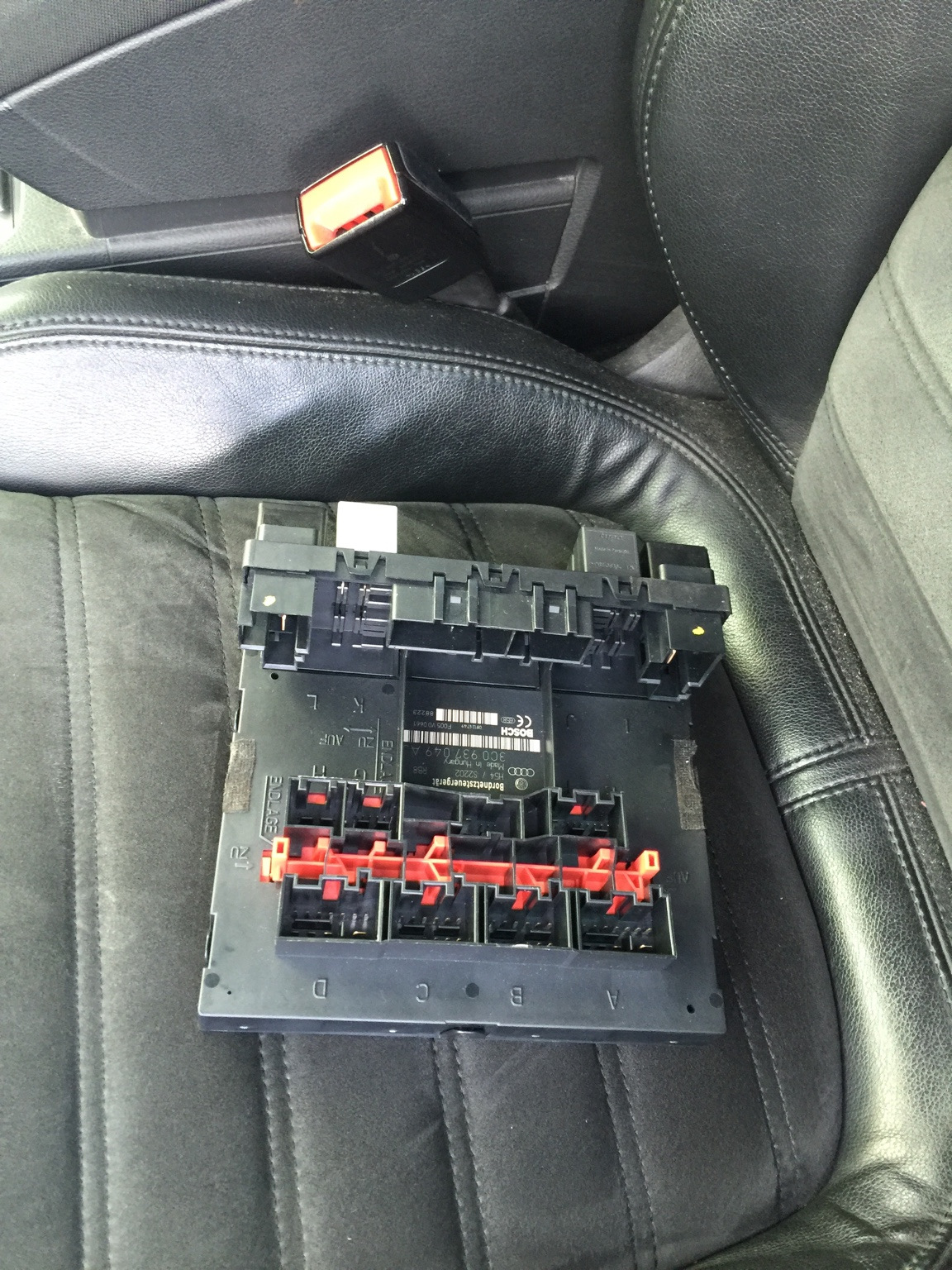 Cornering lights 3C0 937 049 AJ — Volkswagen Passat B6, 2 л, 2006 года тюнинг DRIVE2