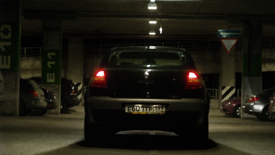 Renault Megane Expression 1.6 MT