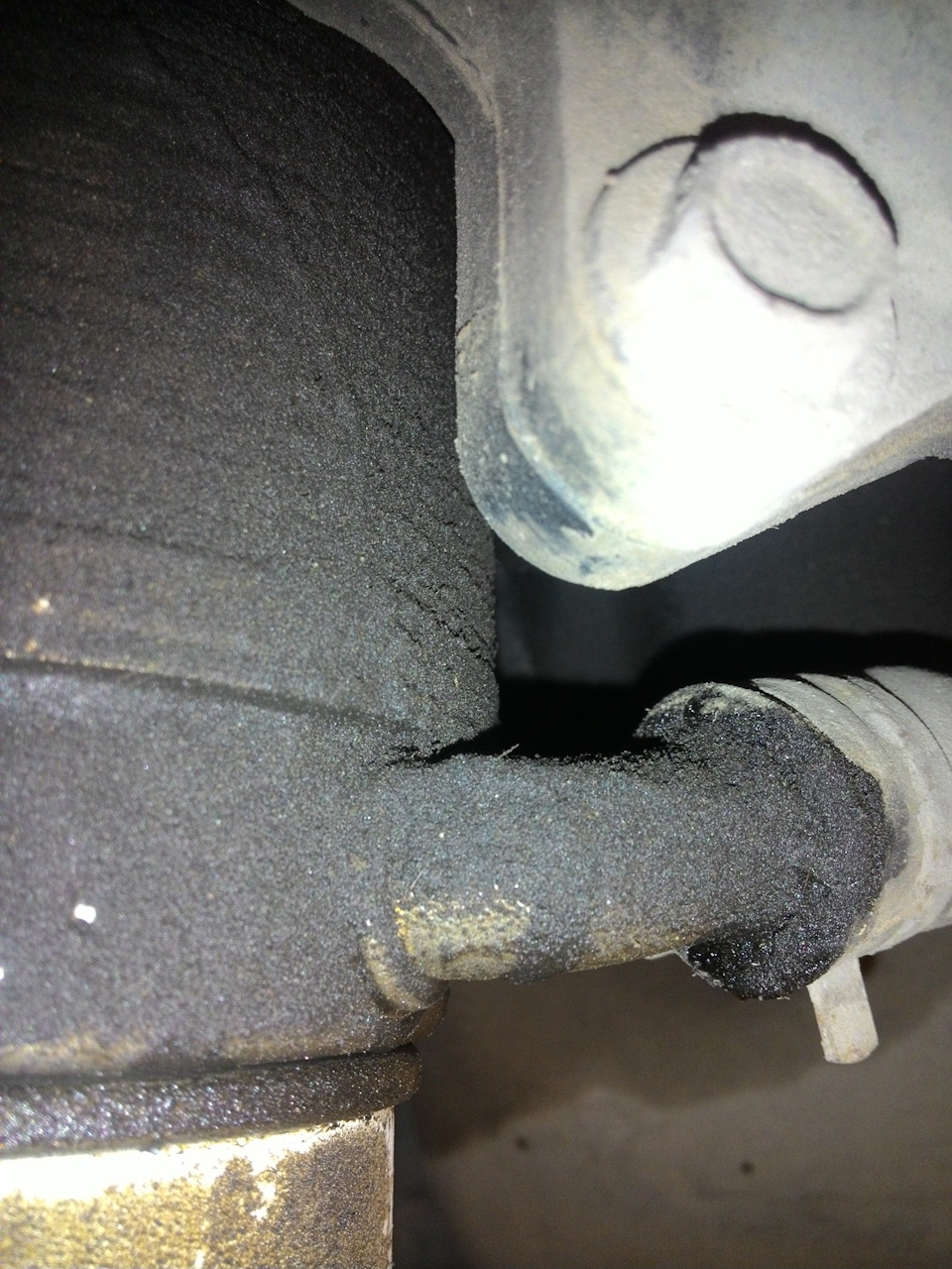 Запах горелого масла — Subaru Forester (SG), 2 л, 2006 года ...