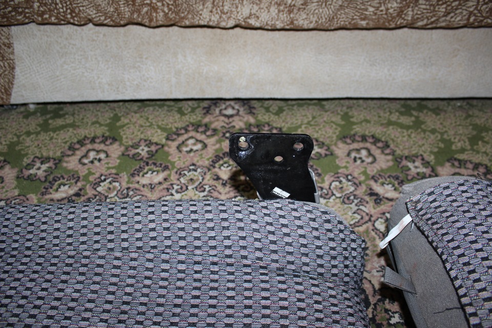 Как располовинить сиденье. — Chevrolet Rezzo, 1,6 л, 2007 года | другое ...