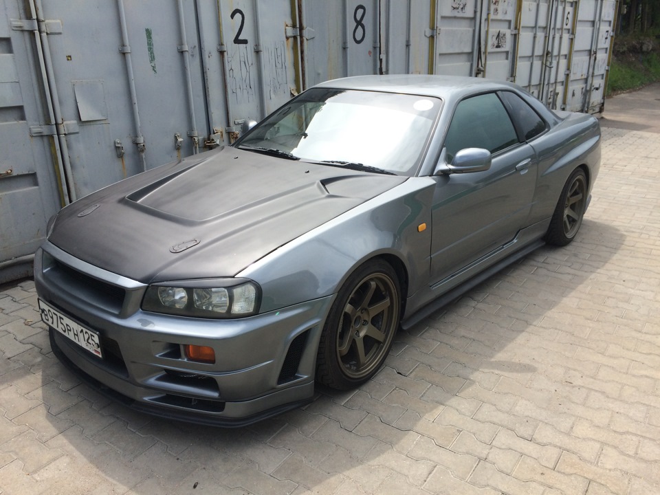 Neksa Autotuning Skyline r34