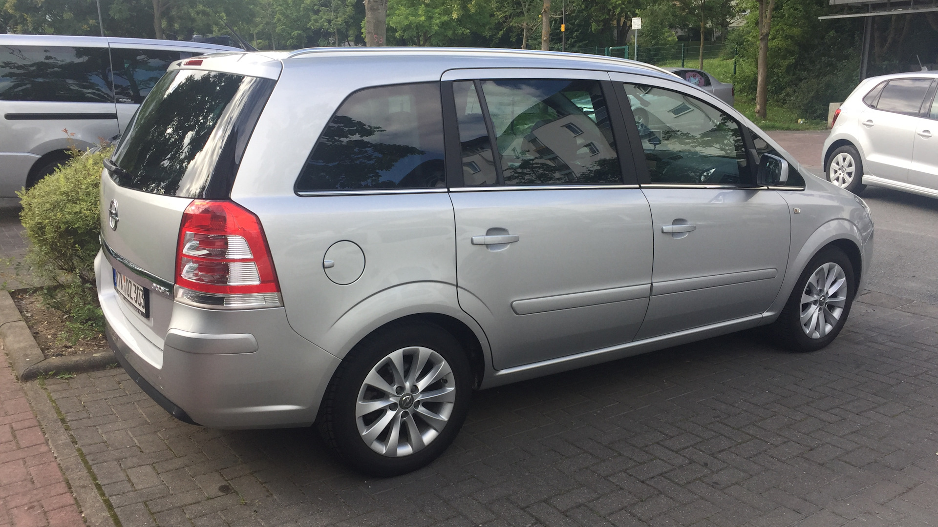 Opel Zafira Family