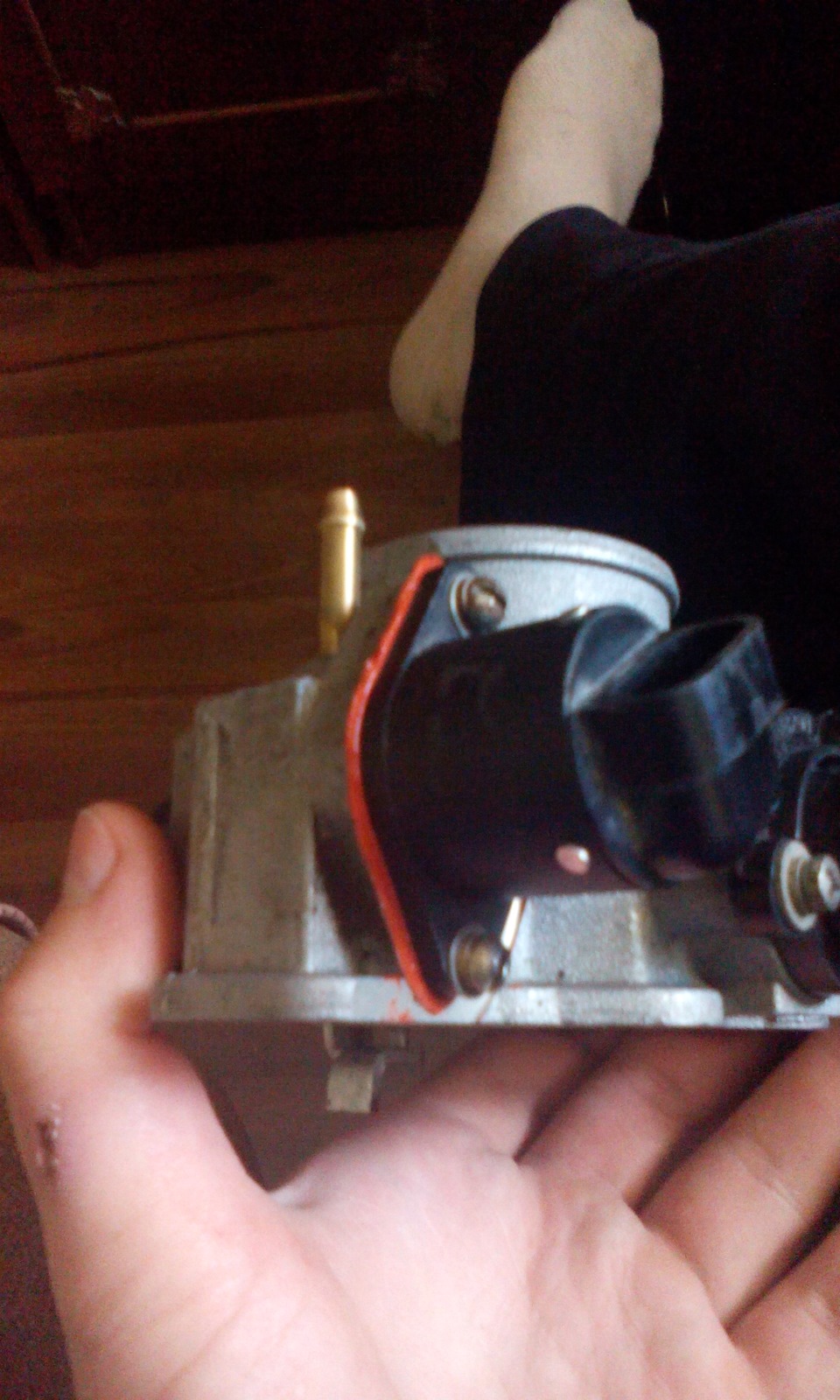 Профилактика #1 — Чистка дроссельной заслонки. — Lada Приора седан, 1,6 ...