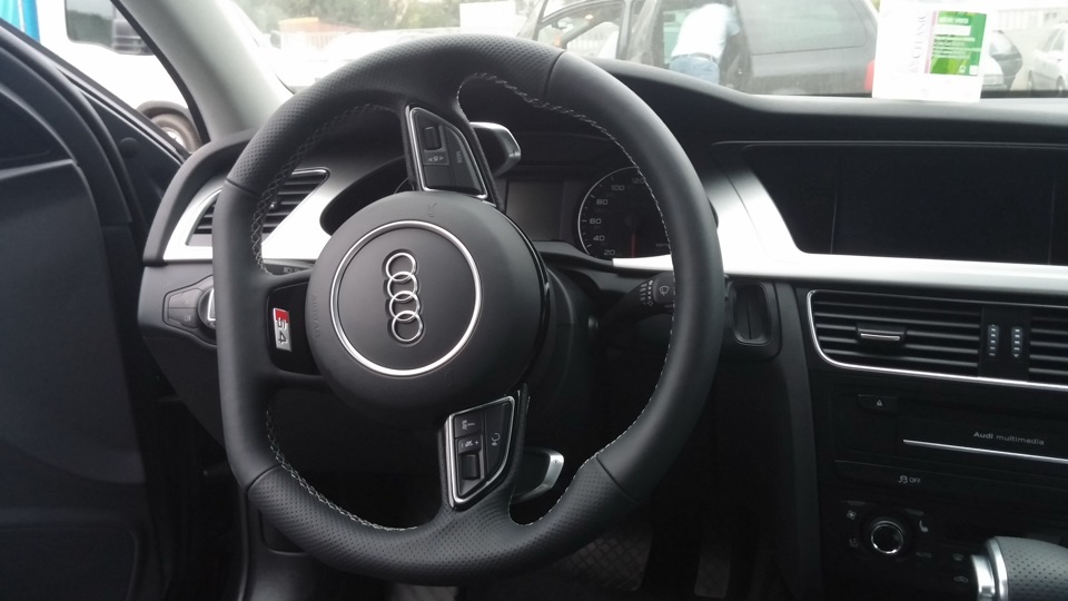 руль 3 — Audi A4 (B8)