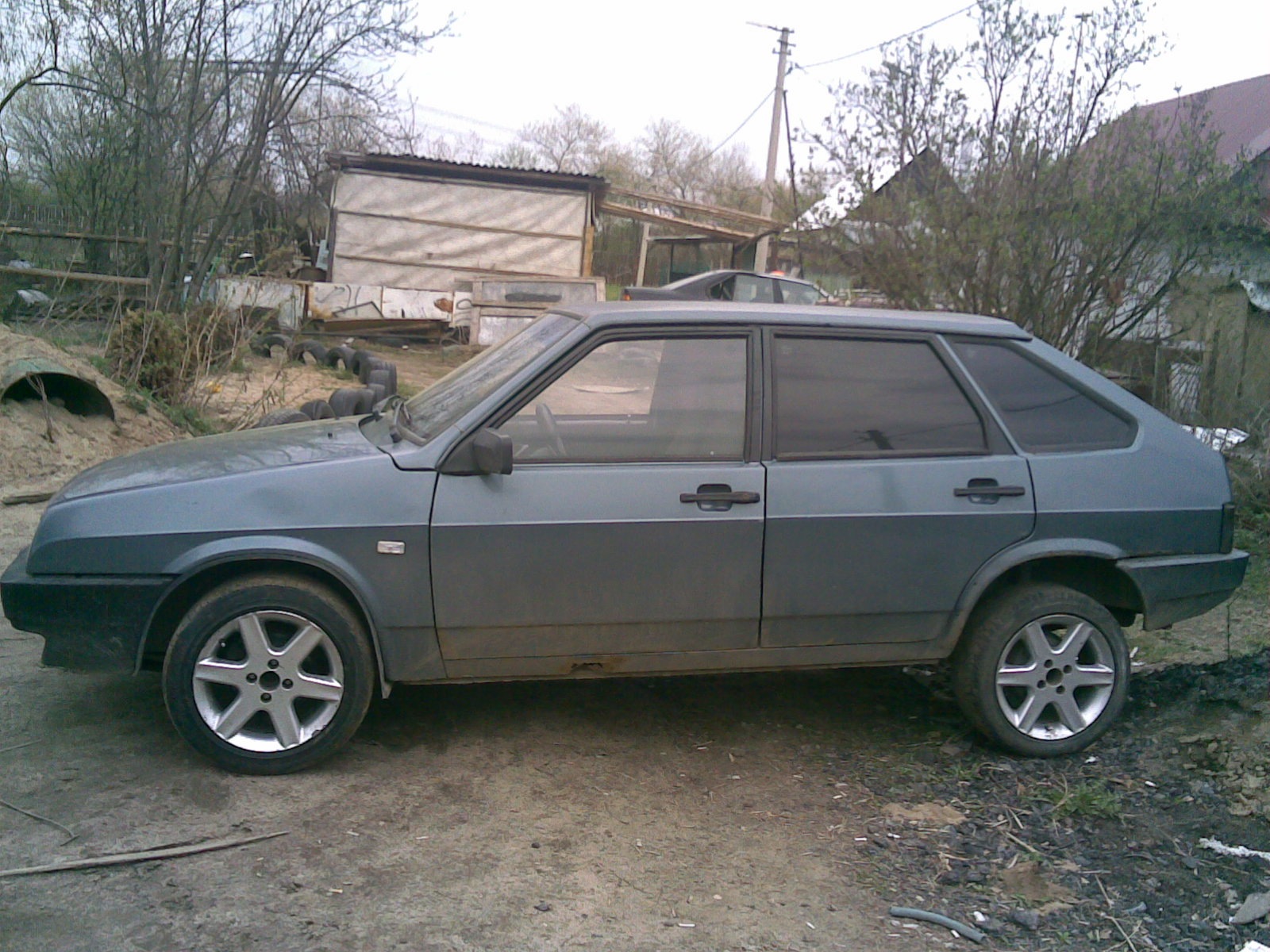 ремонт девяток. ваз 2114 черная в гараже. ремонт девяток. ремкомплект кузова ваз 2115. ваз 2109 с завода.