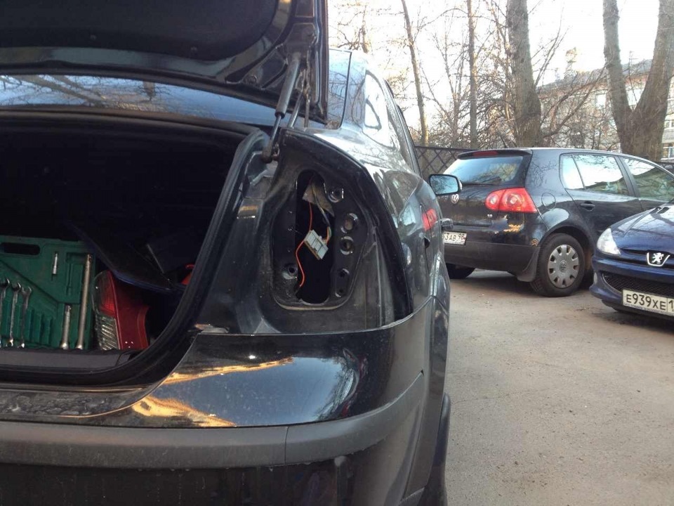 Азиатские фонари — Ford Focus Hatchback II, 1,6 л, 2007 года | тюнинг ...