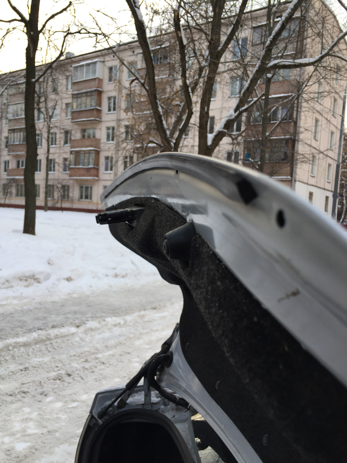 Уплотнитель👍 — Mazda 3 (1G) BK, 1,6 л, 2006 года | просто так | DRIVE2