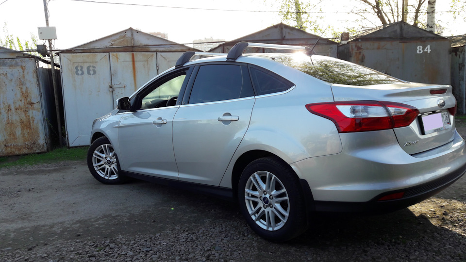 Ford Focus Sedan