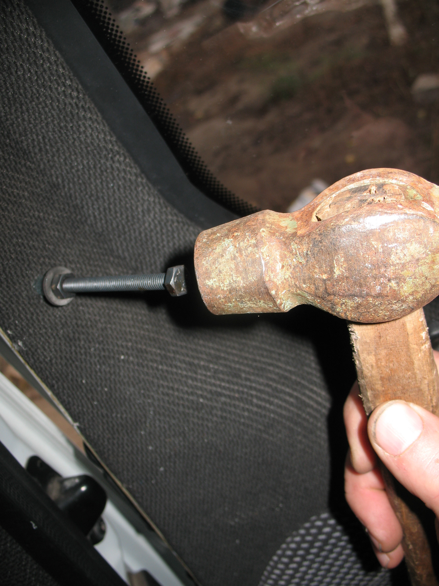 Поручни (ручки) в салон. — Nissan Kubistar, 1,5 л, 2008 года ...
