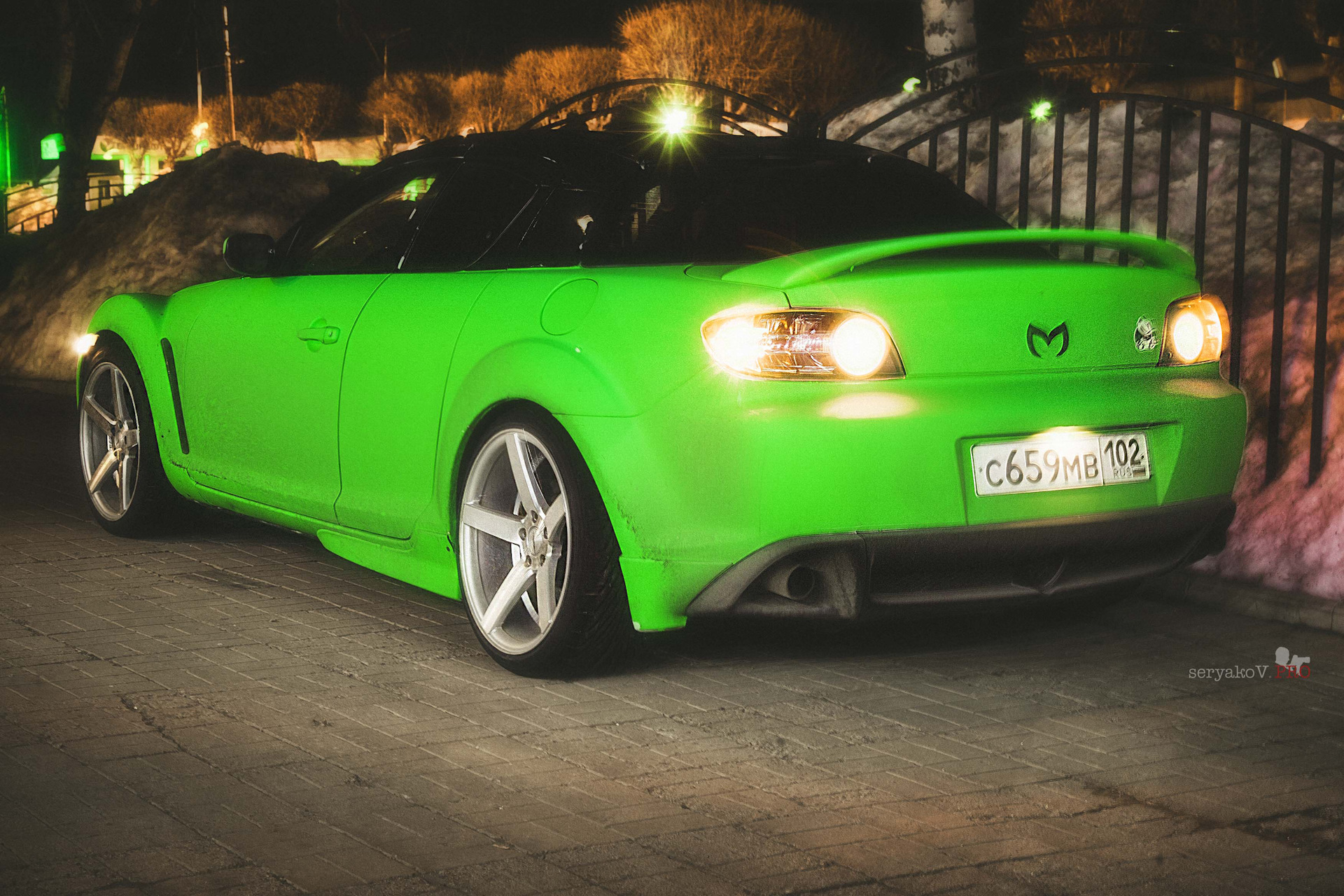 Green green 8. Mazda rx8 зеленая. Mazda RX-8 салатовая. Мазда RX 8 зеленая. RX 8 салатовая.