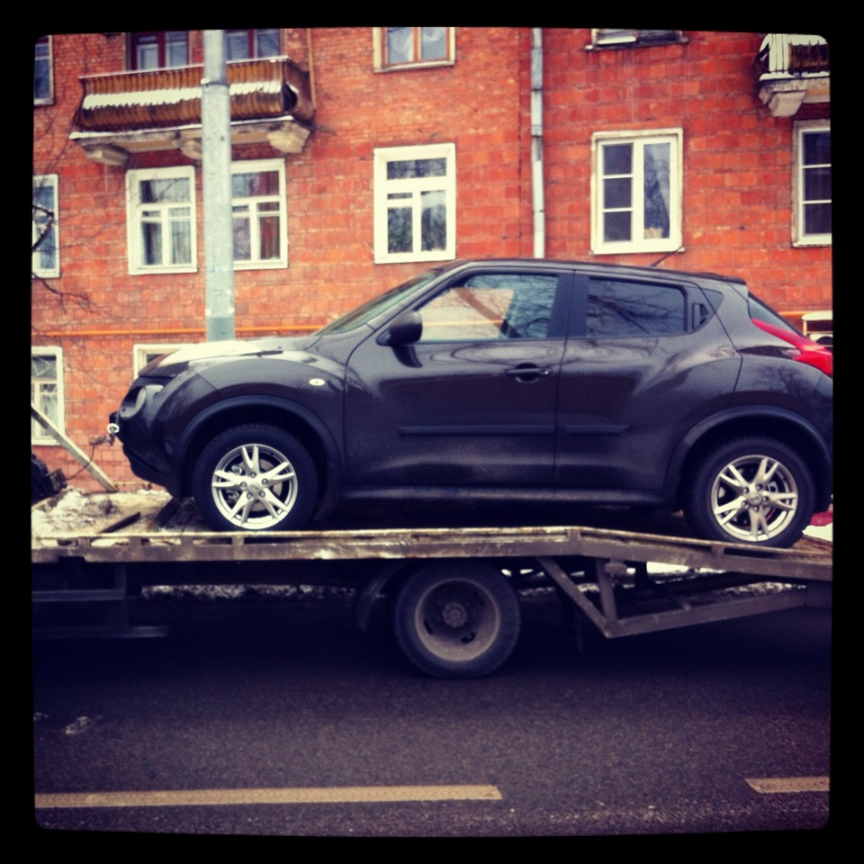 Продолжение — Nissan Juke (1G), 1,6 л, 2011 года | эвакуация | DRIVE2