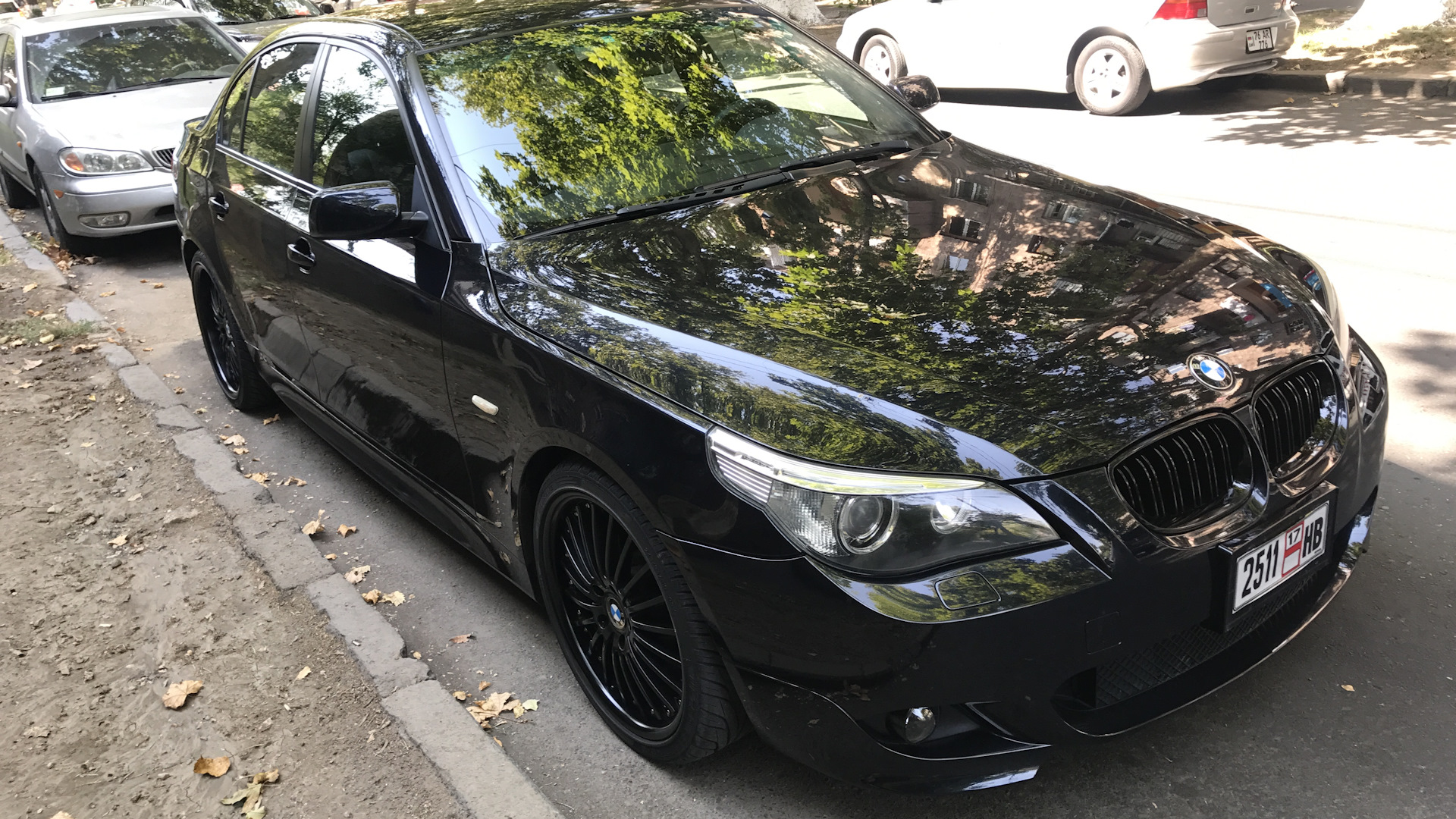 Цвет карбон шварц. BMW f10 Carbonschwarz. BMW 416 Carbonschwarz. Carbonschwarz Metallic (416). Carbonschwarz Metallic e60.