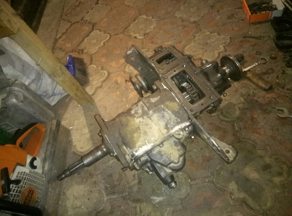 Конические подшипники на раздатку честь 3 — УАЗ 39094, 2,9 л, 2008 года ...