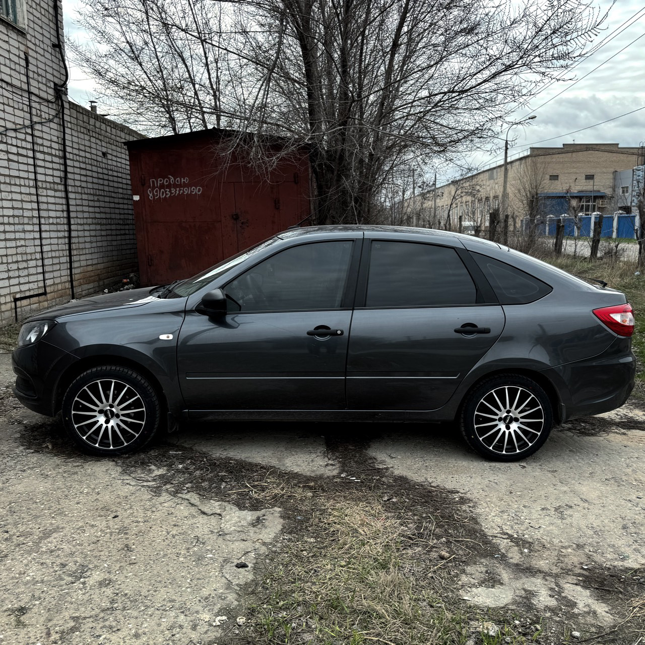 16r и летняя резина на Гранту FL — Lada Гранта Лифтбек (2G), 1,6 л ...