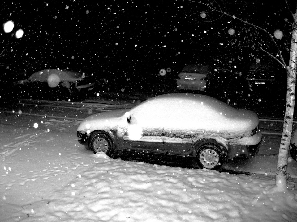 опель в снегу. Toyota mark 2 90 зимой. форд фокус 3 зима. тойота марк 2 зимний дрифт. машина в сугробе.