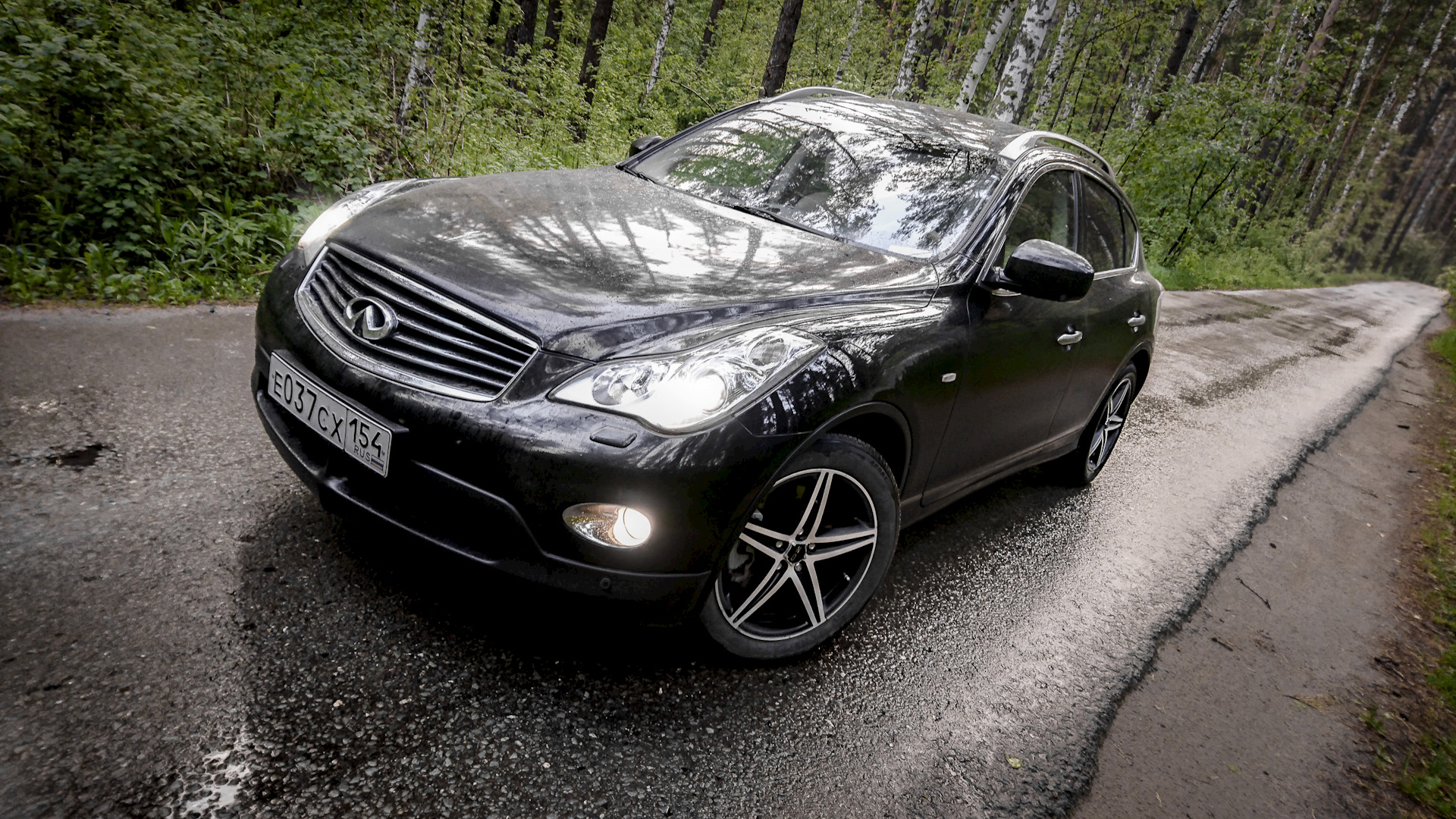 Infiniti fx35 рестайлинг отличия