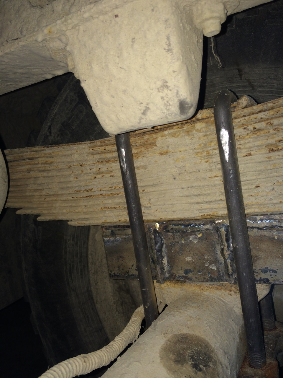 Лифт подвески (мост рессора) — УАЗ 3909, 2,4 л, 1998 года | своими ...