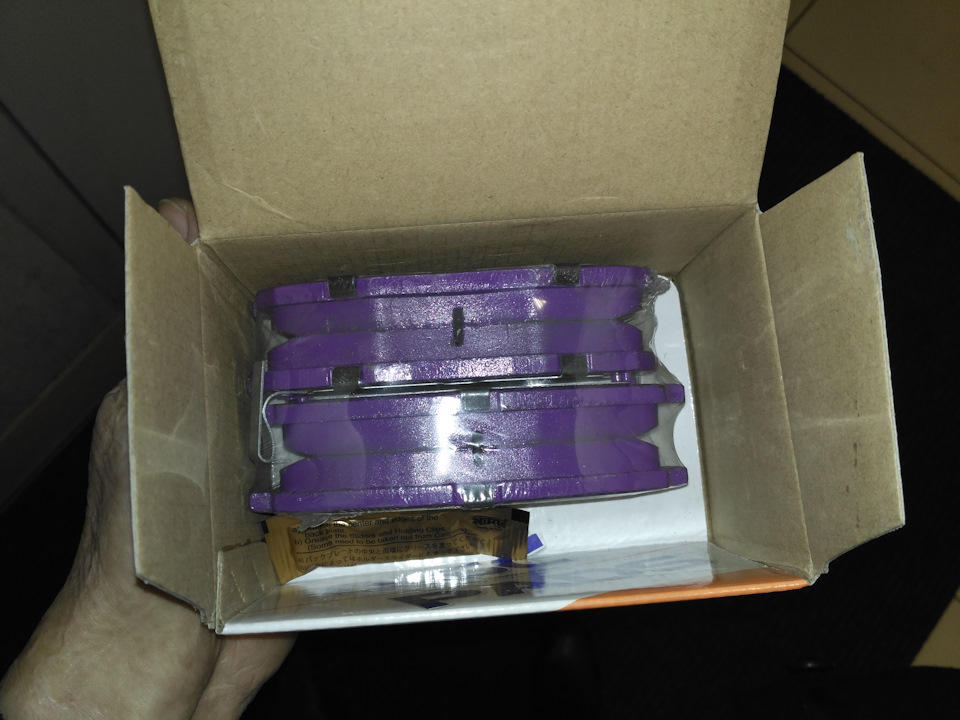 Пост №12. Замена передних тормозных колодок — KIA Ceed (1G), 2 л, 2011 ...