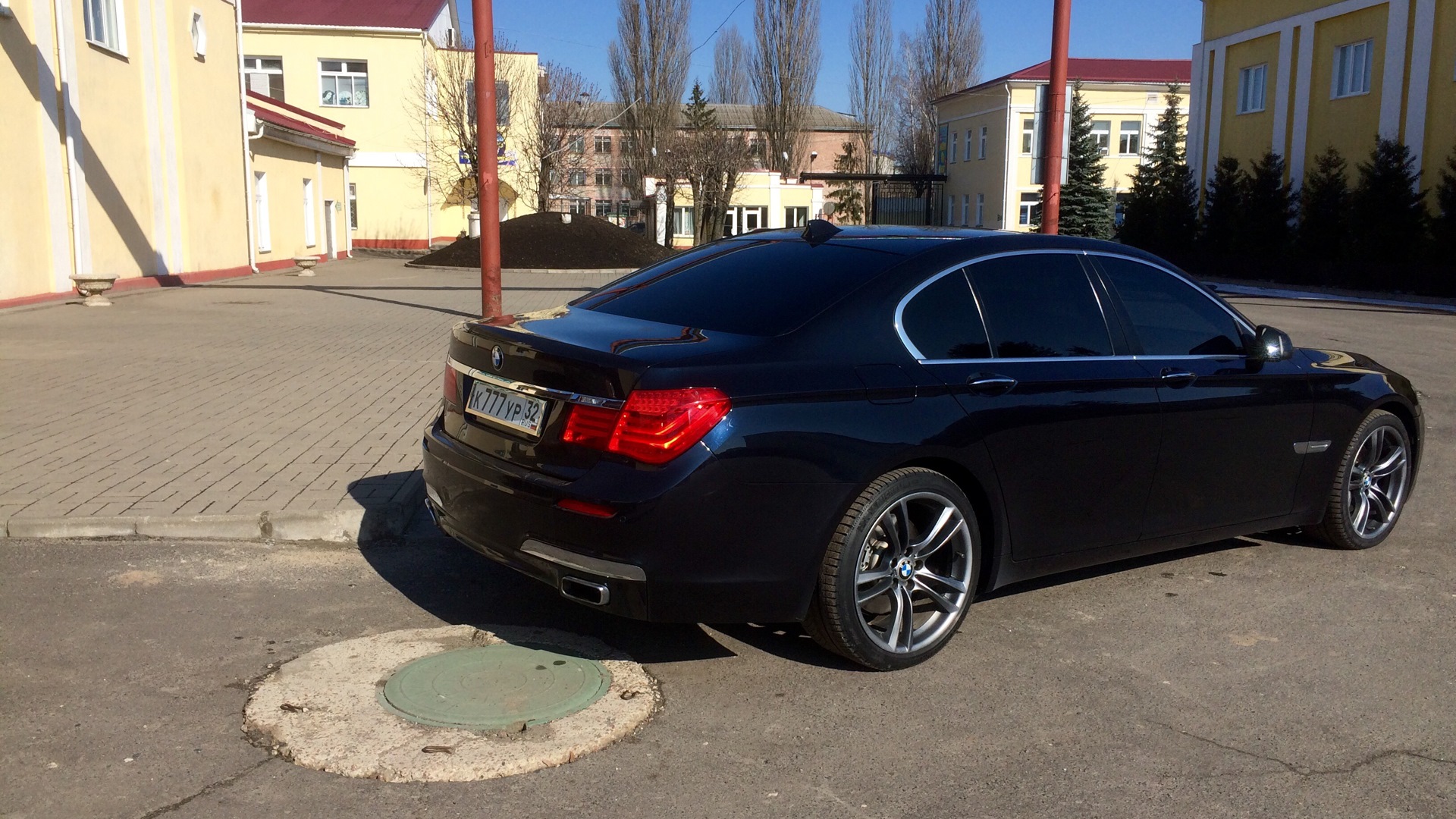 Карбон Шварц БМВ. Карбон Шварц металлик БМВ. Azurite Black Metallic BMW.