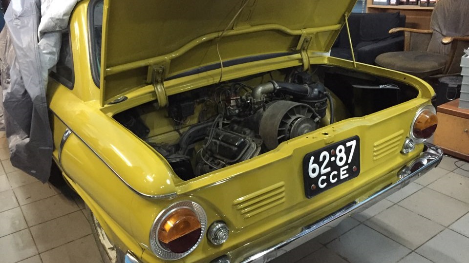 Где находится двигатель у запорожца ЗАЗ 968 1.1 бензиновый 1973 на DRIVE2