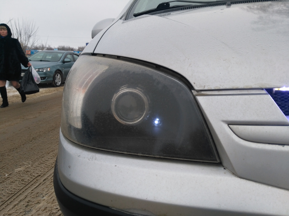 Нужно стекло фары — Hyundai Getz, 1,3 л, 2005 года | просто так | DRIVE2