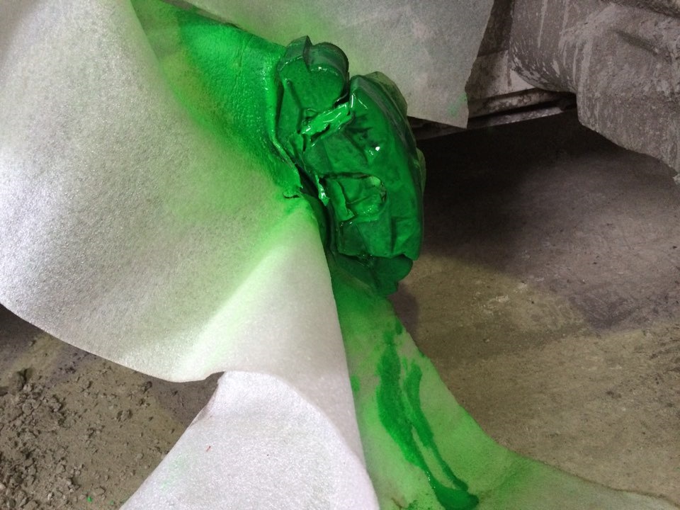 Покрасил суппорта и чехол на руль — Mazda 6 (1G) GG, 2003 года ...