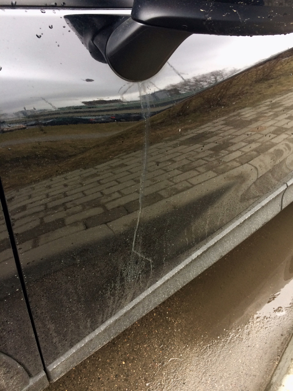 Подтеки под зеркалами — Mazda CX-5 (1G), 2,5 л, 2015 года | визит на ...