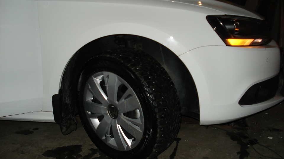 Зимние шины. — Volkswagen Jetta VI, 1,4 л, 2012 года | шины | DRIVE2
