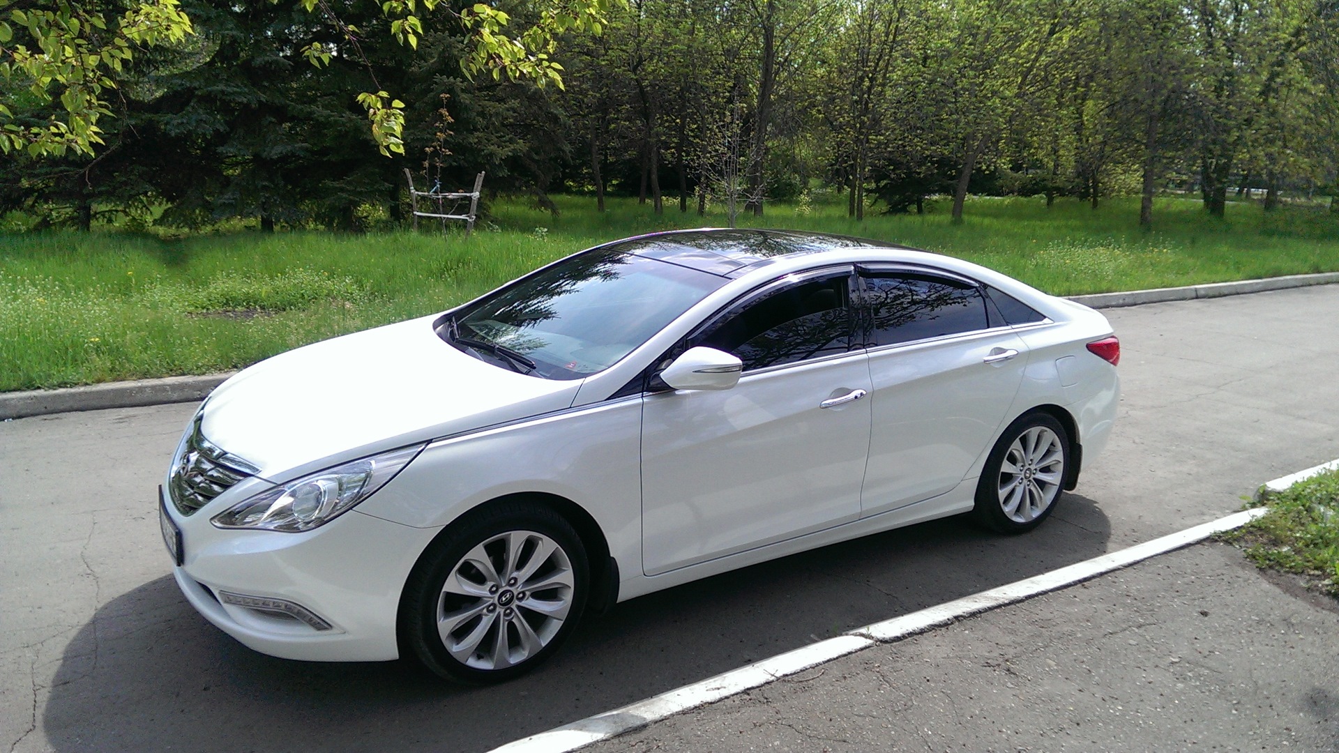 Hyundai Sonata 2013 White