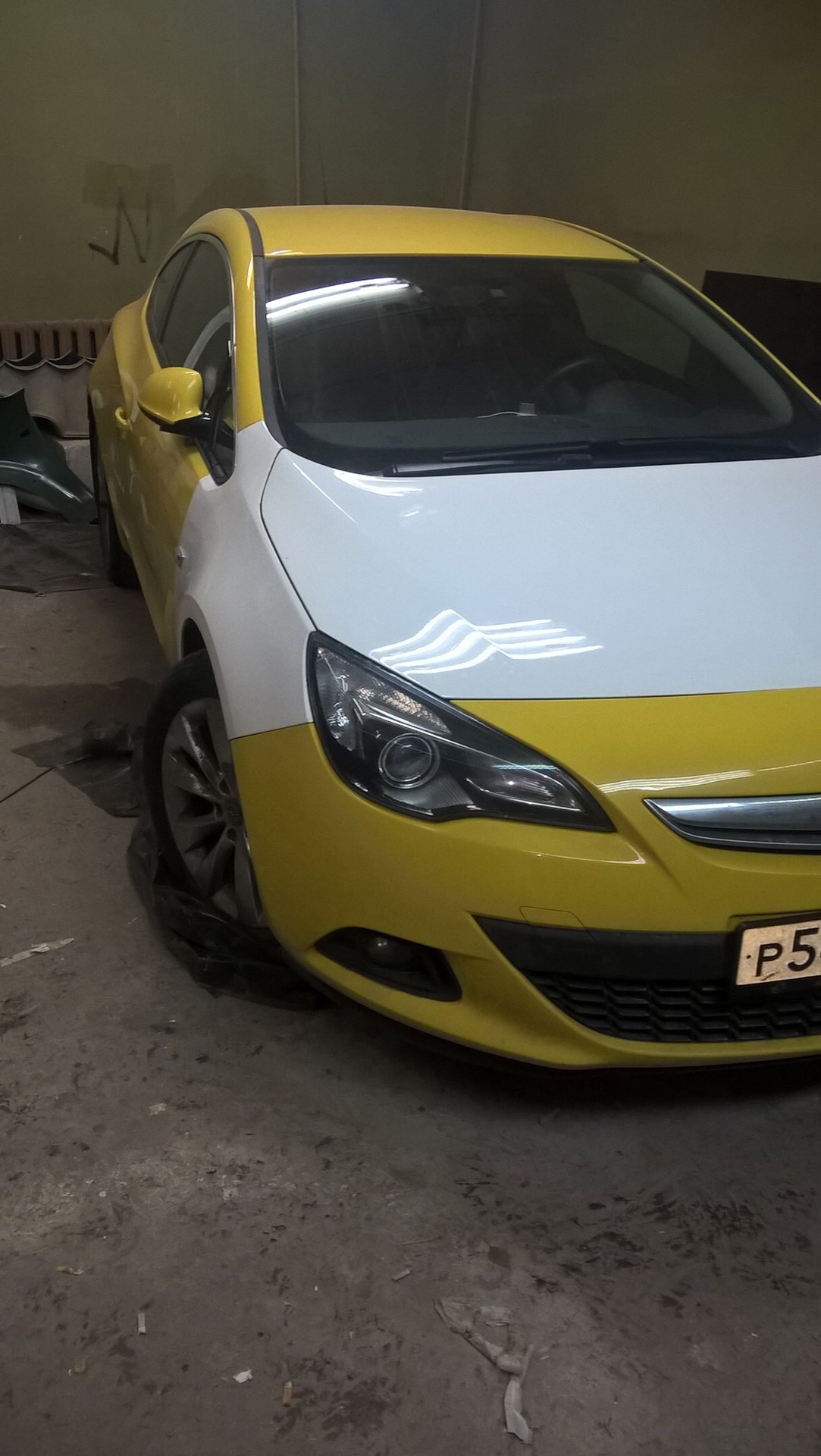 Капот и крылья из стеклопластика — Opel Astra J GTC, 1,8 л, 2012 года |  кузовной ремонт | DRIVE2