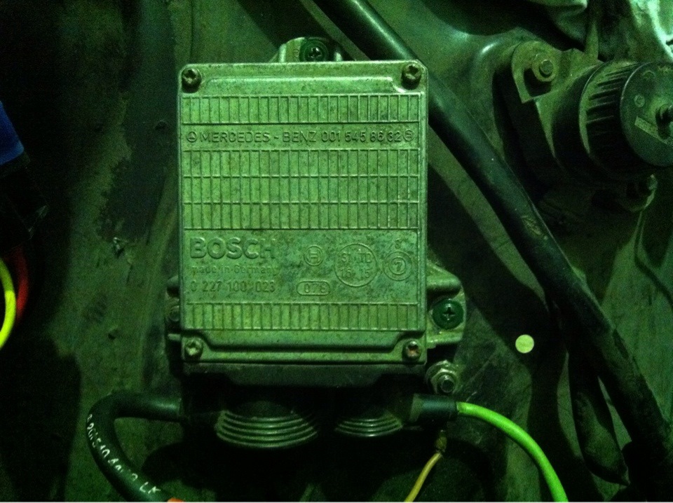 Новый коммутатор — Mercedes-Benz 190 (W201), 2 л, 1988 года | своими ...