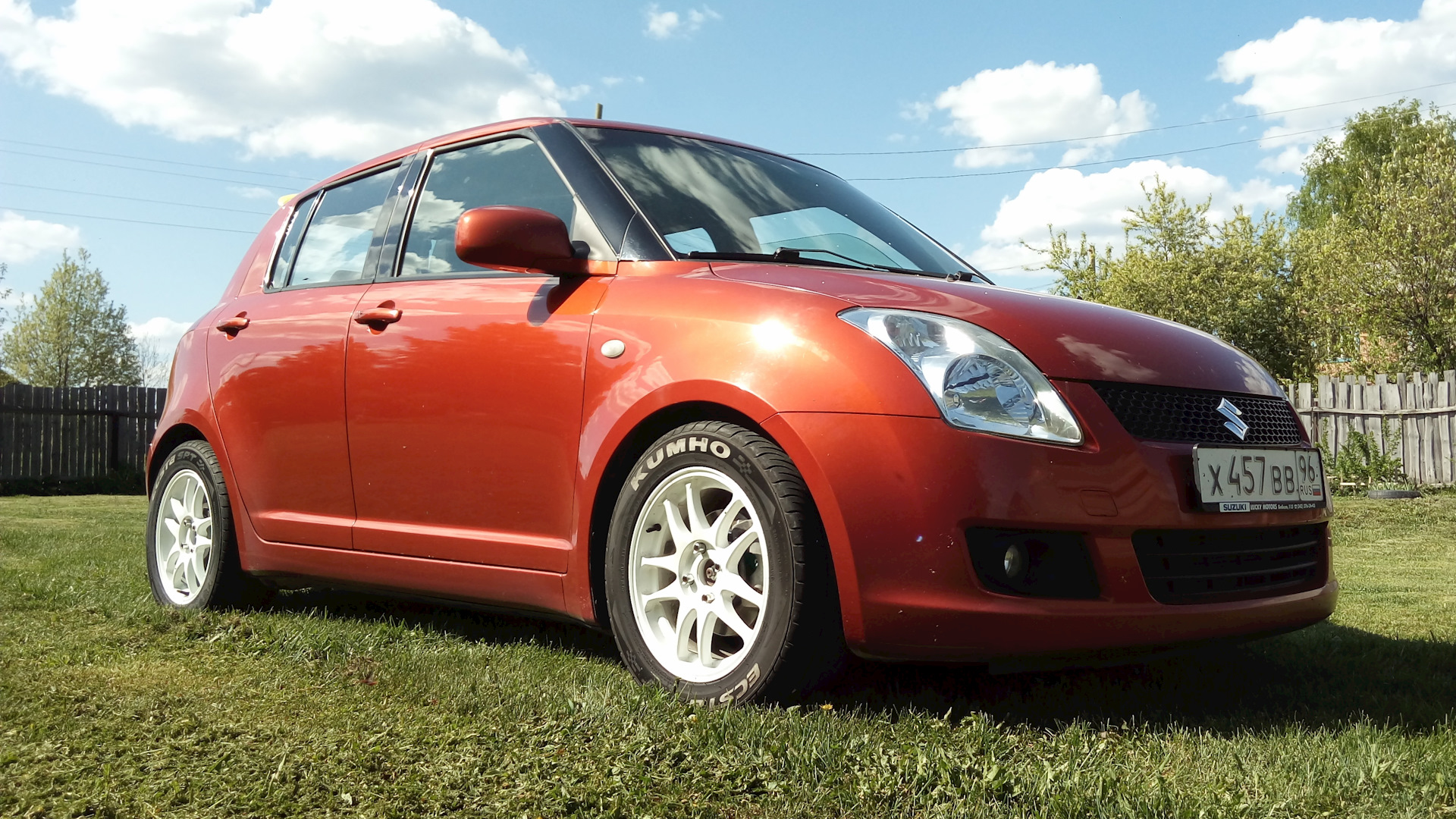 Suzuki Swift (2G) 1.3 бензиновый 2008 | 4WD на DRIVE2