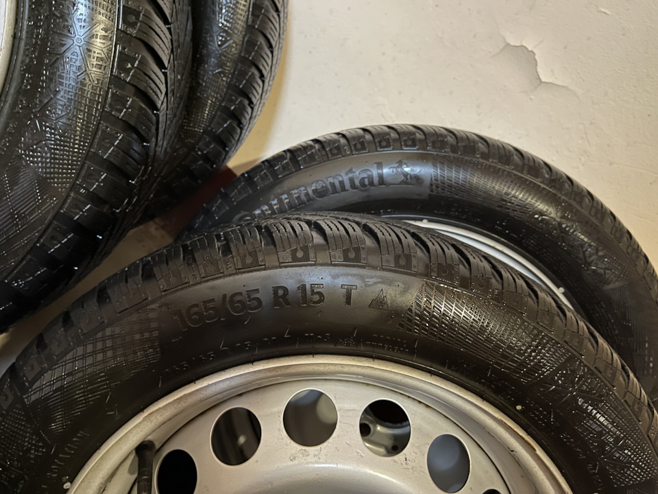 Continental ContiWinterContact TS860 или Nokian Hakkapeliitta R3 ...