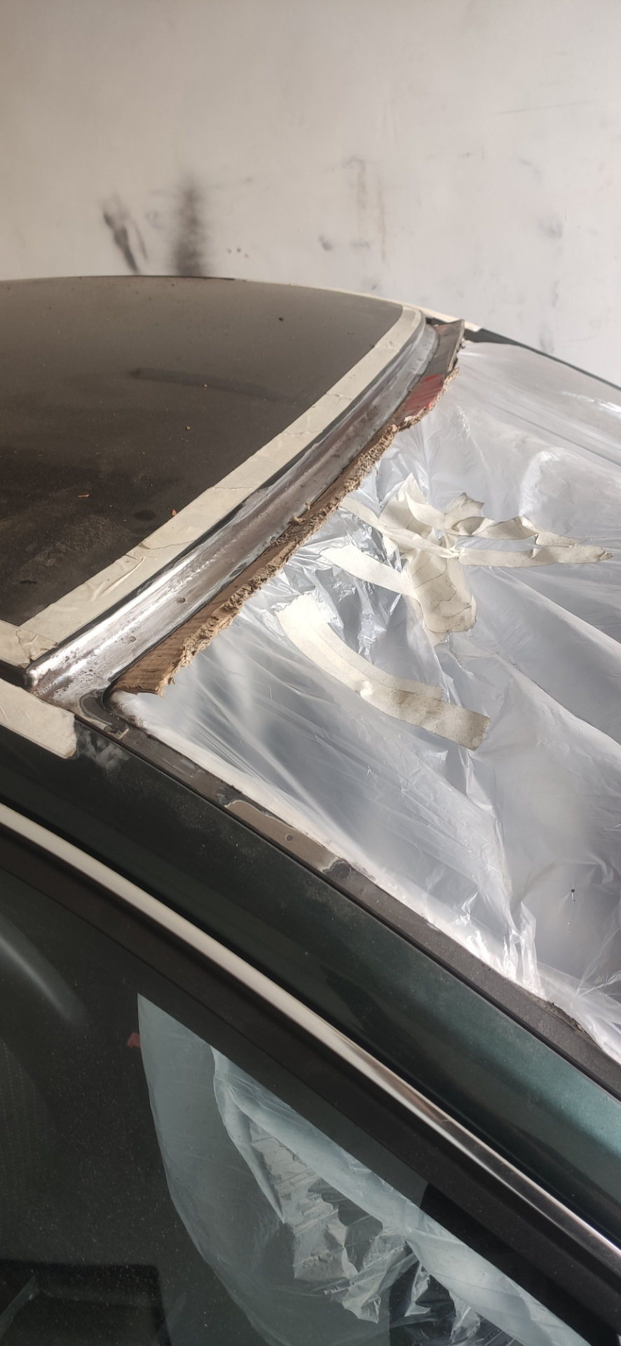 Замена лобового стекла. И фиаско с поводками от а6 с5 — Skoda Superb ...