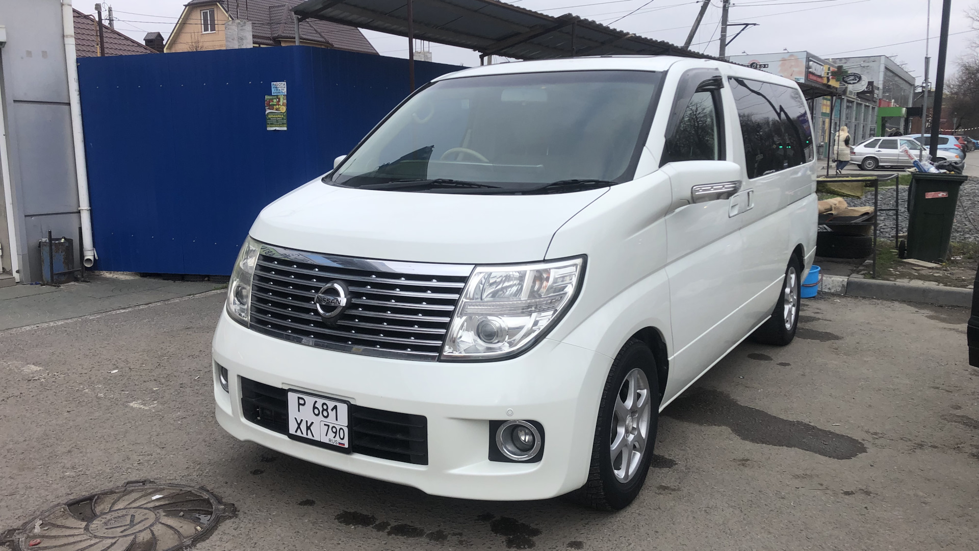 Nissan Elgrand (E51) 3.5 бензиновый 2008 | Эль Король на DRIVE2