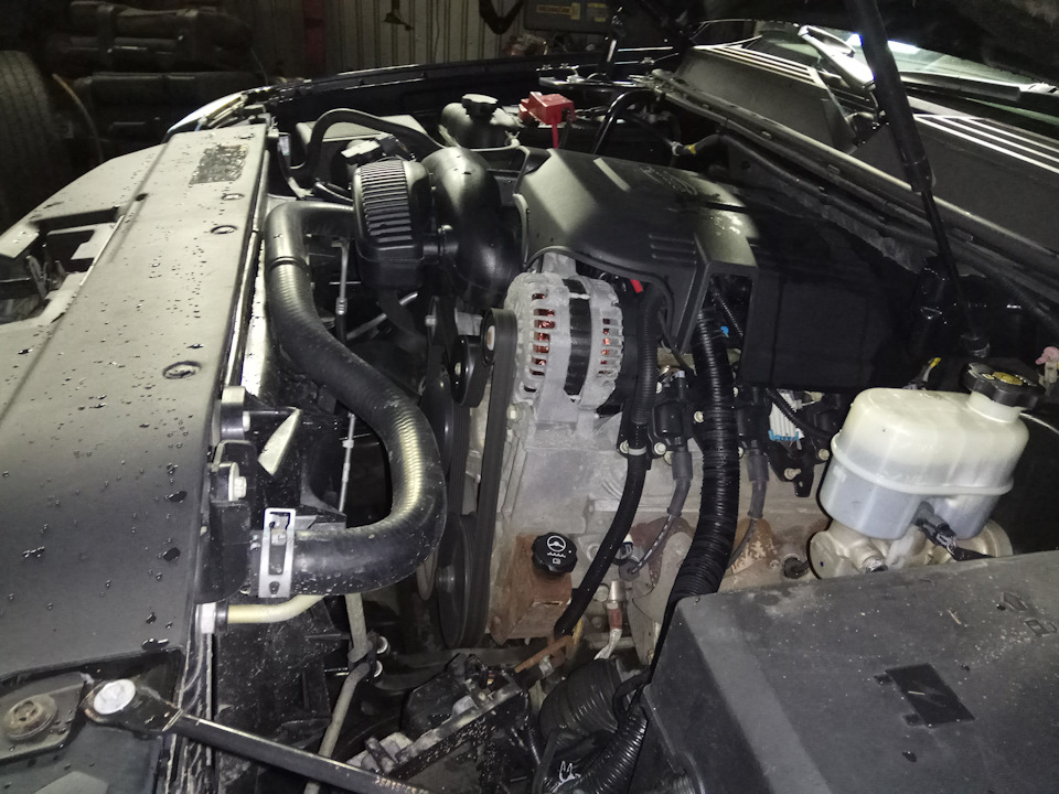 d705af5s 960 кадиллак эскалейд где номер двигателя