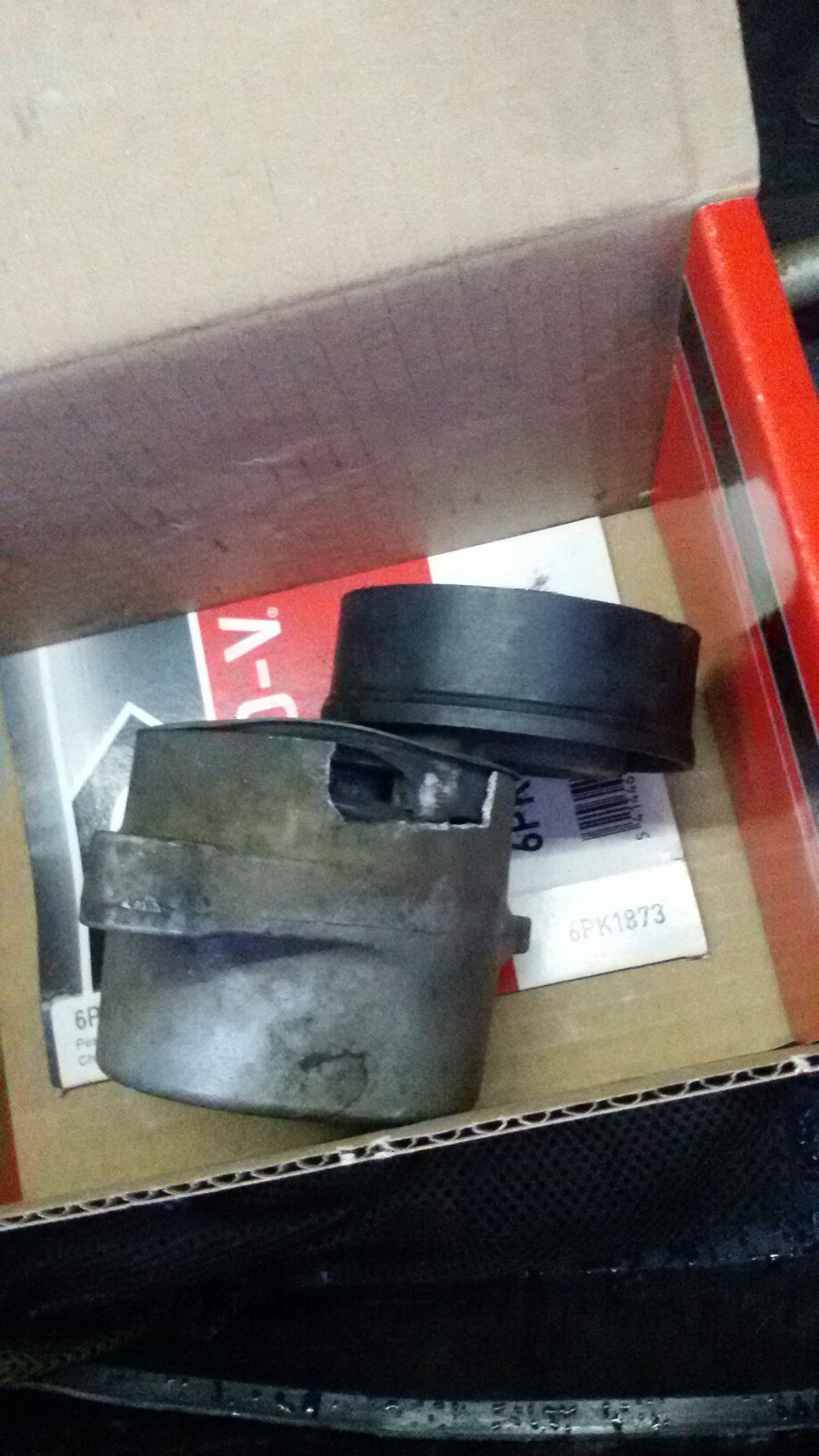 Замена натяжного механизма и ремня генератора. — Chevrolet Aveo Sedan ...