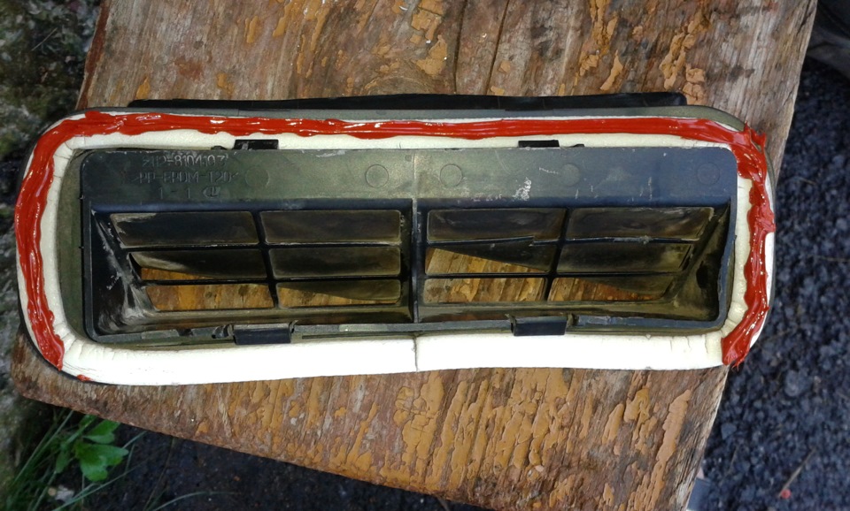 Вода в боковых карманах богажника, виновны воздуховоды — LADA Приора ...