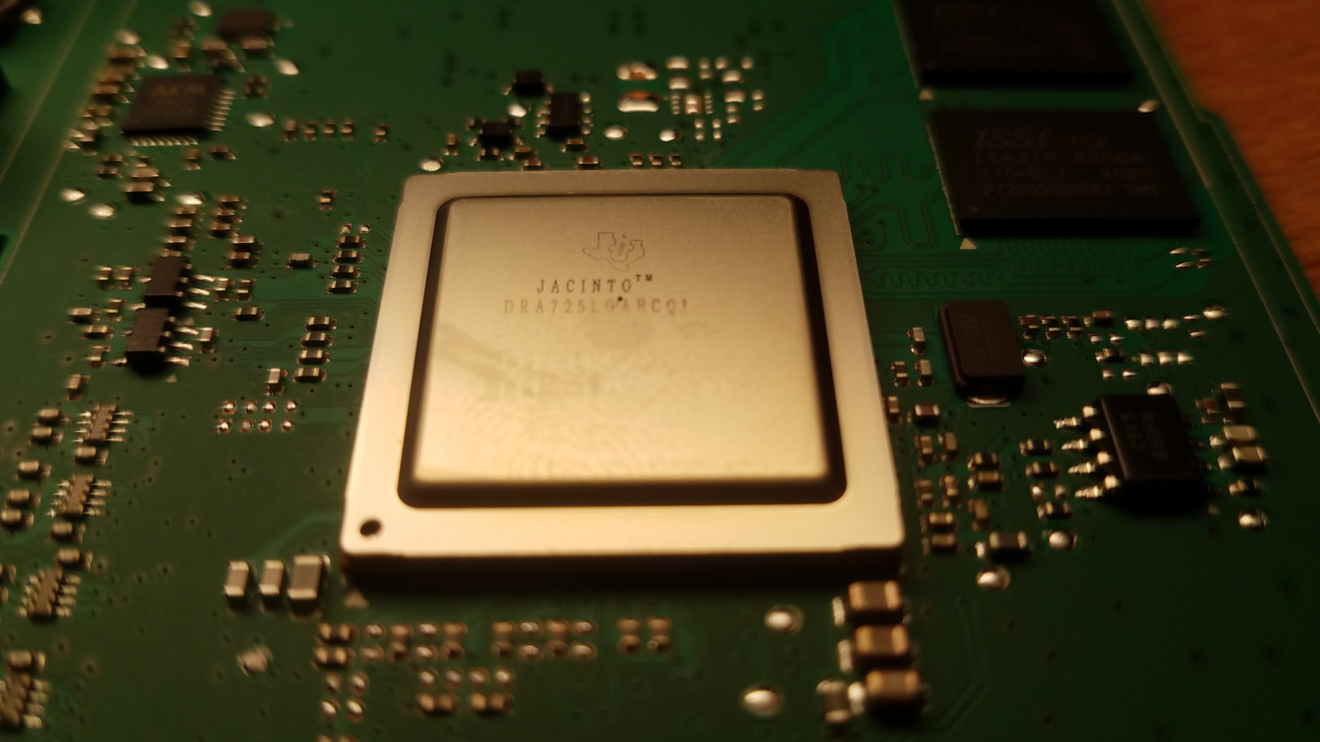 Ti core. Ti core