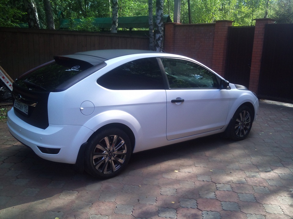 Ford Focus 2 РєСѓРїРµ Р±РµР»С‹Р№