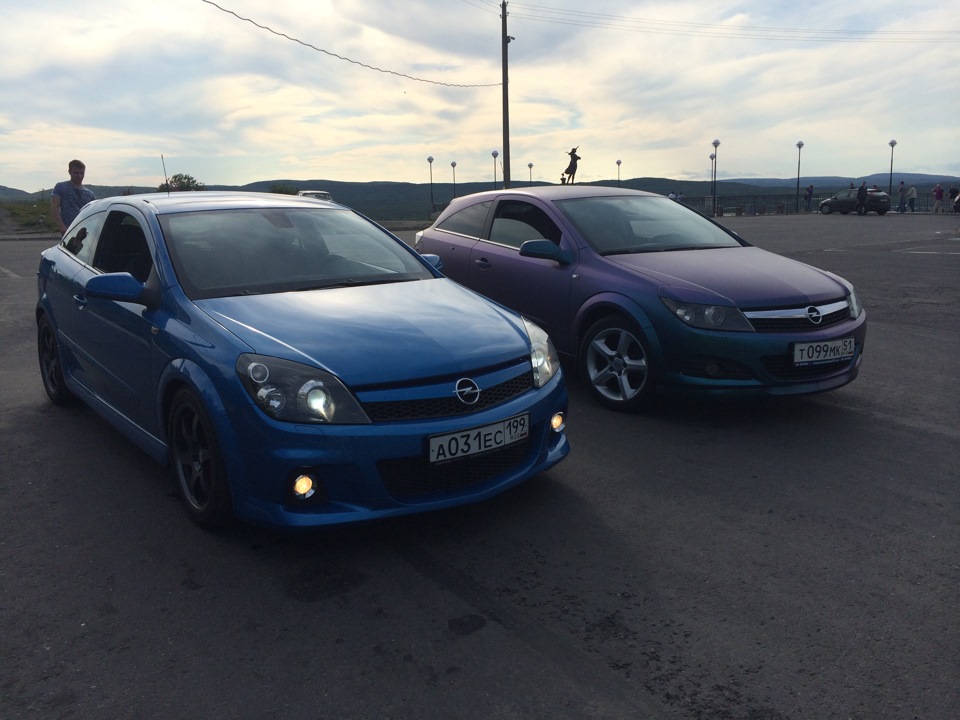 Opc Vs Gtc Opel Astra Gtc 1 8 Liter 07 Year On Drive2